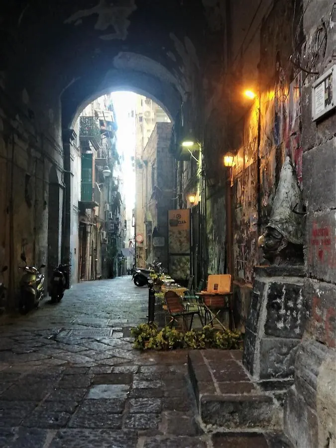 Napolicentrico Bed & Breakfast