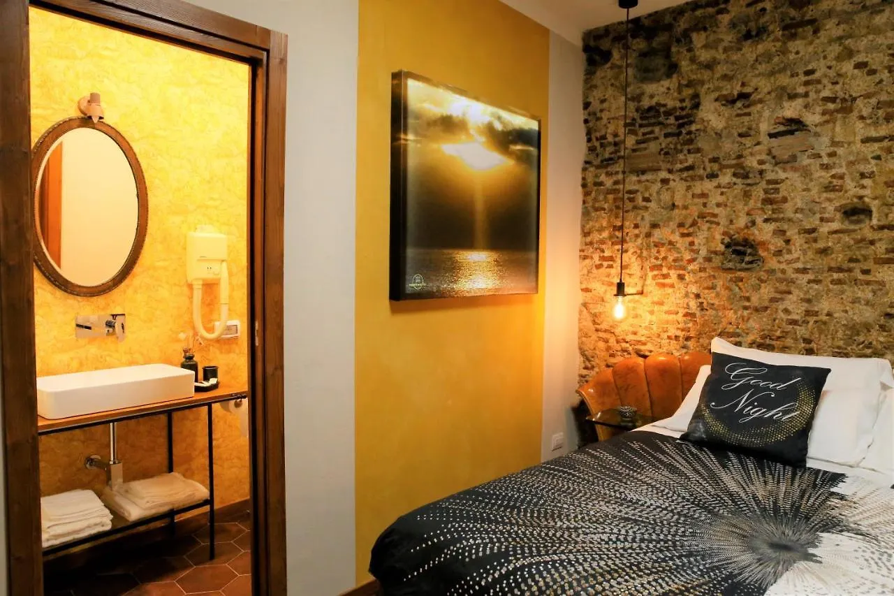 Napolicentrico Bed & Breakfast