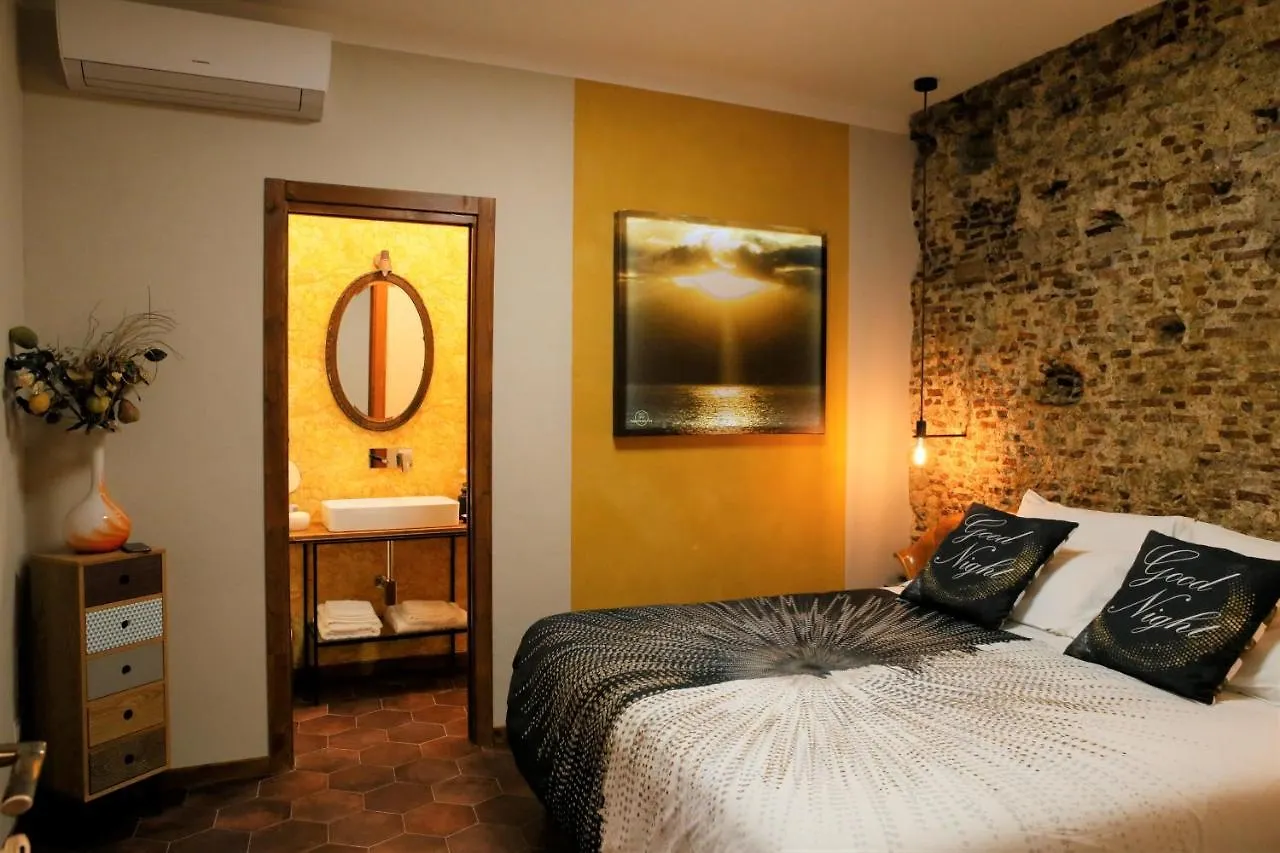 Napolicentrico Bed & Breakfast Italy